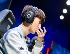 MKSPORTS-关于TheShy连续十五场比赛得分超过问鼎冠军，曼联挑战极限！的信息