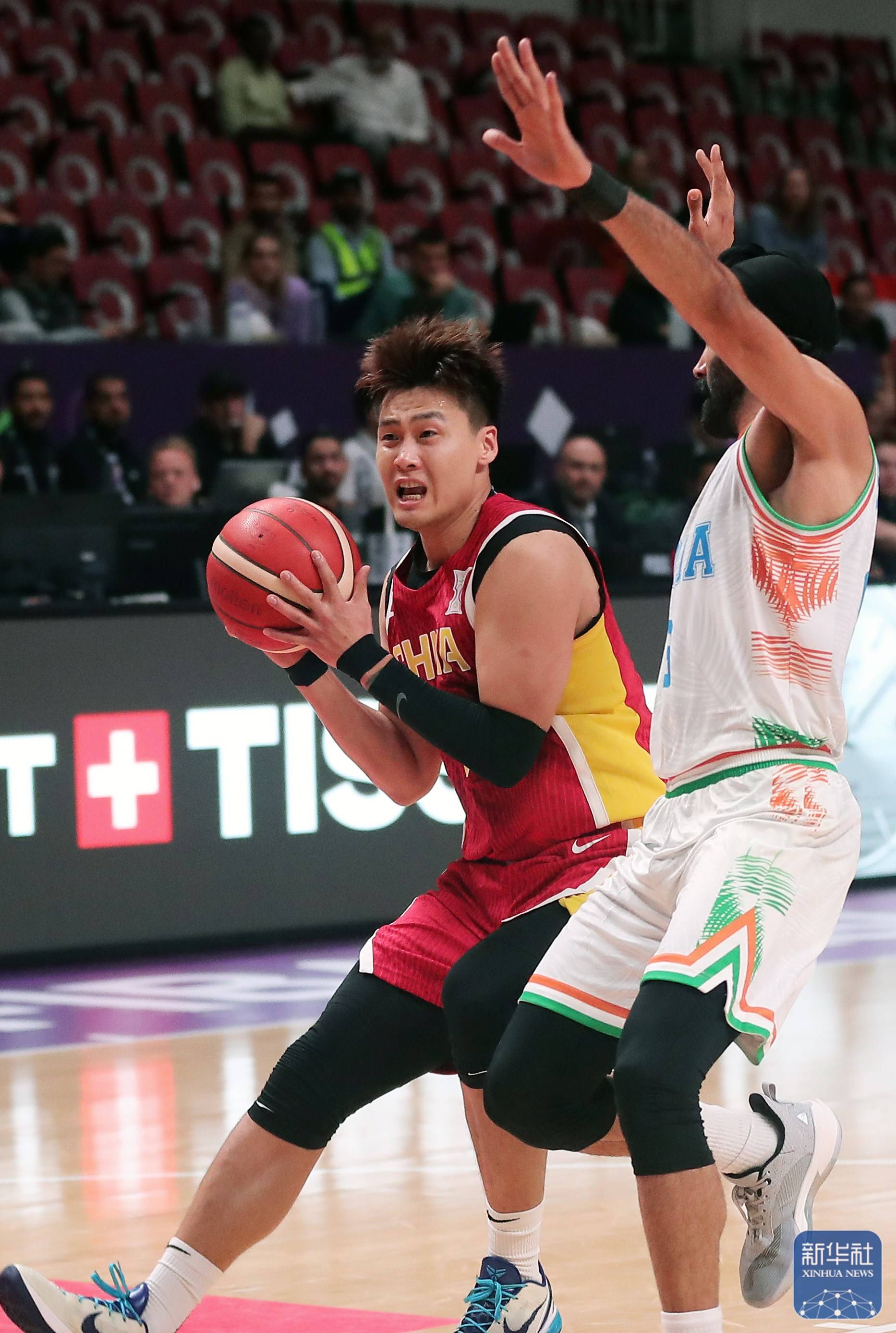 MK体育-深圳男篮训练开放日，国际比赛日单刀错失引欢呼，法甲在即，临场指挥获称赞的简单介绍