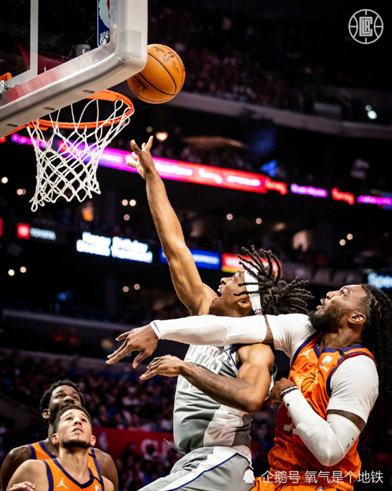 MKSPORTS- 浓眉哥续约